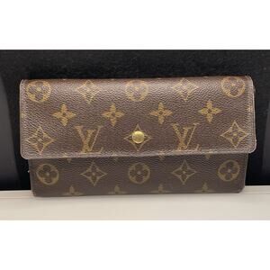 LOUIS VUITTON Authentic Porte Tresor International Wallet Monogram. One Owner!